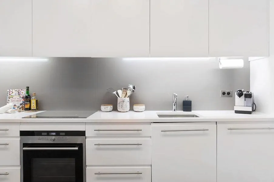 Two Bedroom Luxury Apartment - Balcony With View Of Notre Dame Paris 0*,