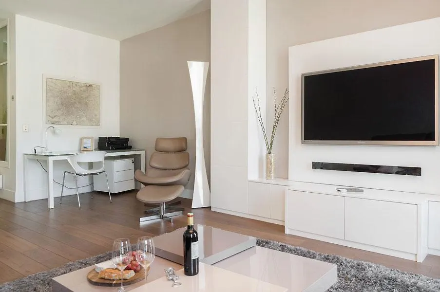 Two Bedroom Luxury Apartment - Balcony With View Of Notre Dame Paris 0*,  France